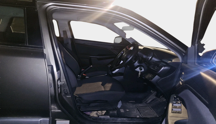 2023 Maruti BREZZA VXI, Petrol, Manual, 26,568 km, interior