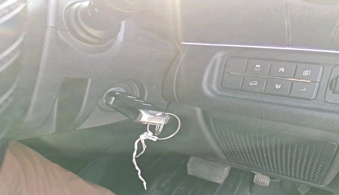 2021 Mahindra Thar LX PETROL HT 4WD AT, Petrol, Automatic, 18,103 km, interior