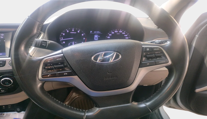 2019 Hyundai Verna 1.6 VTVT SX + AT, Petrol, Automatic, 84,756 km, interior