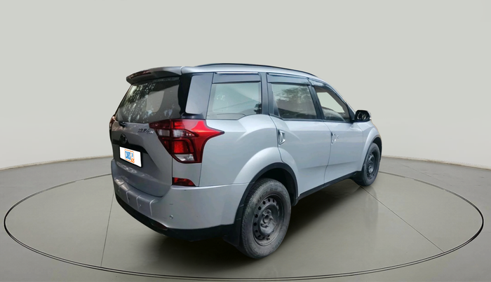 2019 Mahindra XUV500 W7 AT, Diesel, Automatic, 72,644 km, exterior