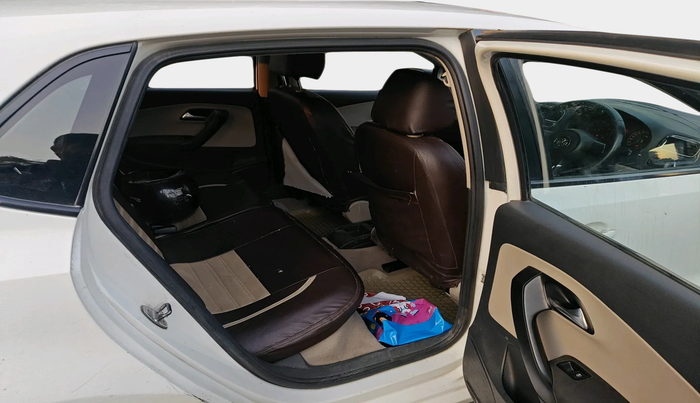 2012 Volkswagen Polo HIGHLINE1.2L, Petrol, Manual, 79,910 km, interior