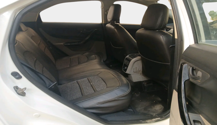 2017 Tata NEXON XT PETROL, Petrol, Manual, 43,024 km, interior