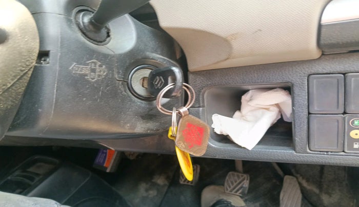 2013 Maruti Wagon R 1.0 LXI CNG, Petrol, Manual, 75,290 km, interior