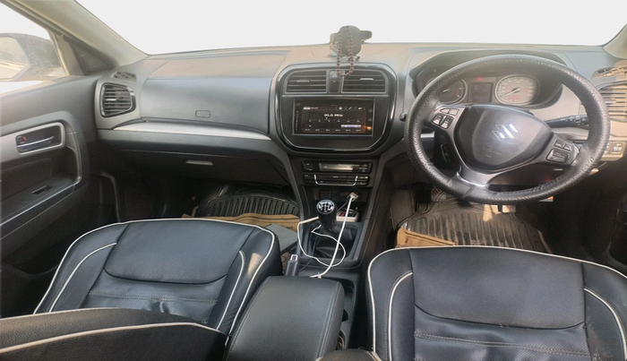 2017 Maruti Vitara Brezza ZDI PLUS, Diesel, Manual, 2,09,161 km, interior