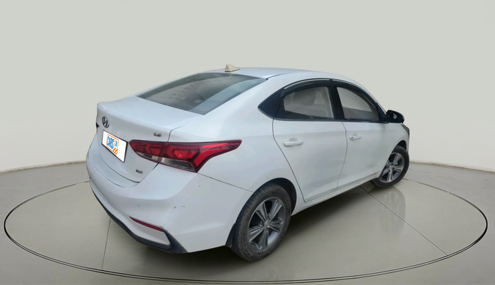 2017 Hyundai Verna 1.6 VTVT SX, Petrol, Manual, 91,774 km, exterior