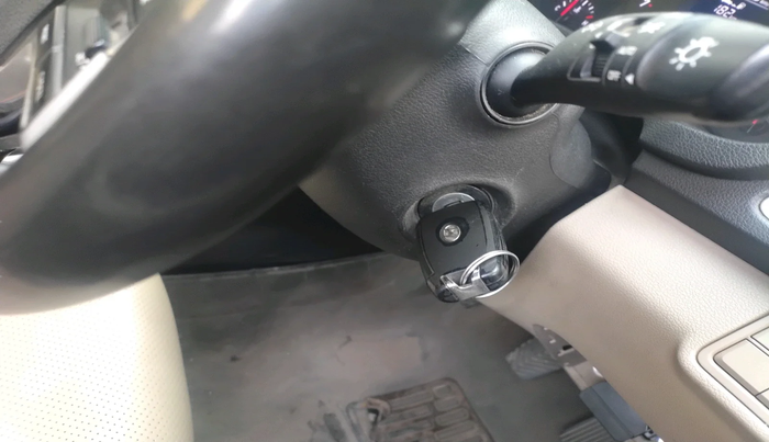 2017 Hyundai Verna 1.6 VTVT SX, Petrol, Manual, 91,774 km, interior