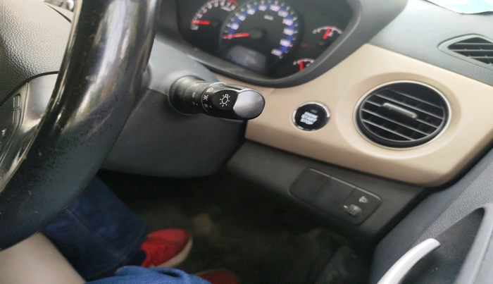 2014 Hyundai Xcent SX 1.2 (O), Petrol, Manual, 34,000 km, interior