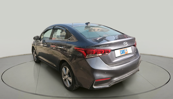 2017 Hyundai Verna 1.6 VTVT SX (O) AT, Petrol, Automatic, 77,573 km, exterior