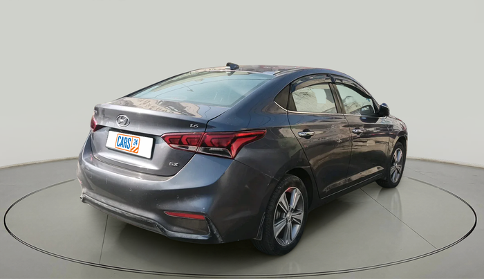 2017 Hyundai Verna 1.6 VTVT SX (O) AT, Petrol, Automatic, 77,573 km, exterior