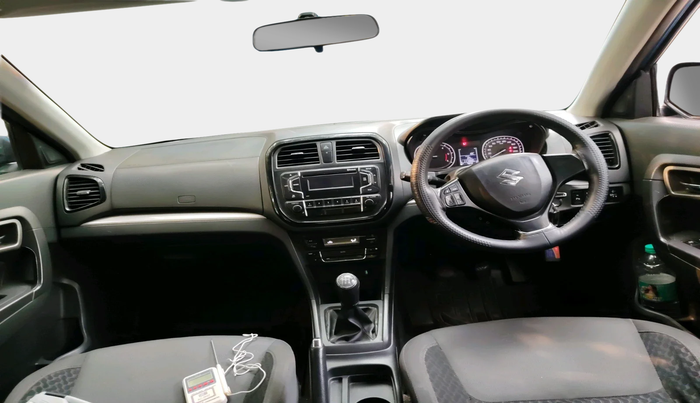 2017 Maruti Vitara Brezza ZDI, Diesel, Manual, 1,17,388 km, interior