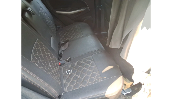 2018 Ford Ecosport TITANIUM 1.5L DIESEL, Diesel, Manual, 1,40,914 km, interior