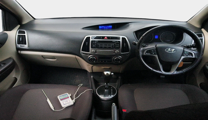 2012 Hyundai i20 SPORTZ 1.4 AT, Petrol, Automatic, 32,291 km, interior