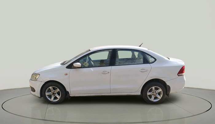 2012 Volkswagen Vento TRENDLINE 1.6, Petrol, Manual, 62,218 km, exterior