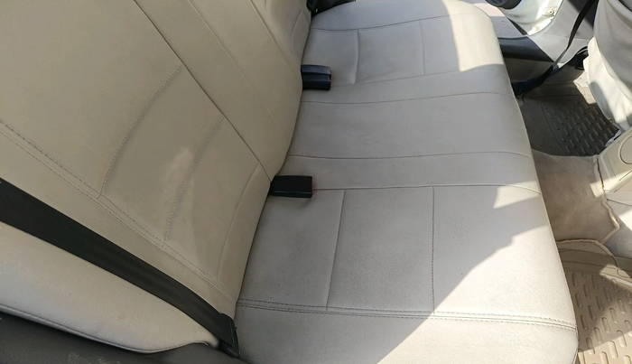 2012 Volkswagen Vento TRENDLINE 1.6, Petrol, Manual, 62,218 km, interior