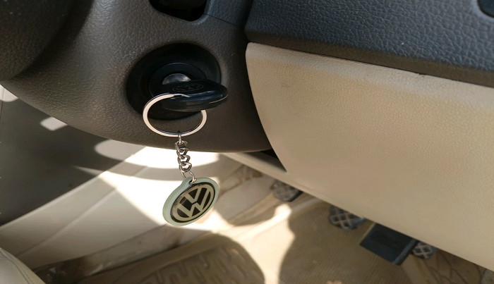 2012 Volkswagen Vento TRENDLINE 1.6, Petrol, Manual, 62,218 km, interior