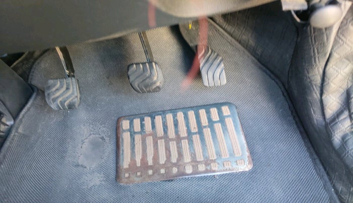 2021 Renault Kwid RXT 1.0 (O), Petrol, Manual, 26,077 km, interior