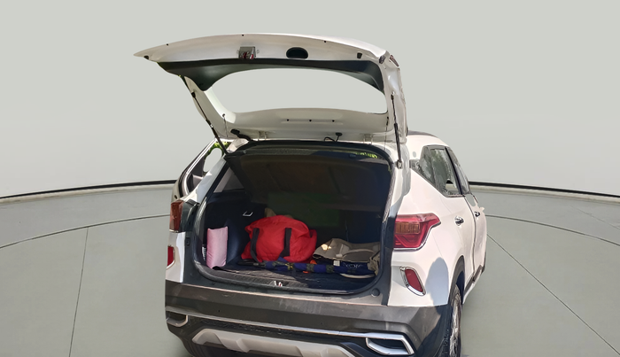 2022 KIA SELTOS HTX IVT 1.5 PETROL, Petrol, Automatic, 40,672 km, exterior