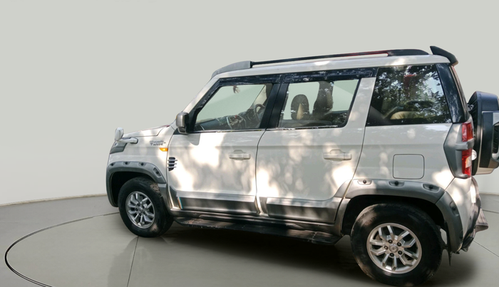 2017 Mahindra TUV300 T8, Diesel, Manual, 22,840 km, exterior