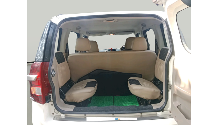 2017 Mahindra TUV300 T8, Diesel, Manual, 22,840 km, exterior