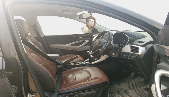 2021 MG HECTOR PLUS SUPER 1.5 PETROL TURBO HYBRID MT 7-STR, Petrol, Manual, 44,743 km, interior