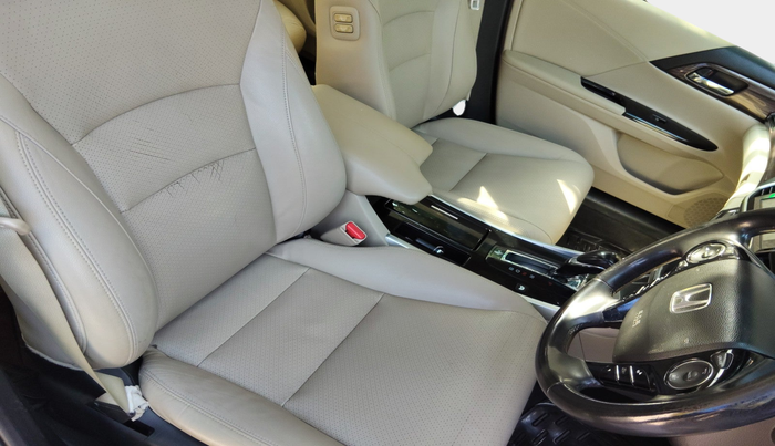 2017 Honda Accord HYBRID, Hybrid, Automatic, 97,392 km, interior