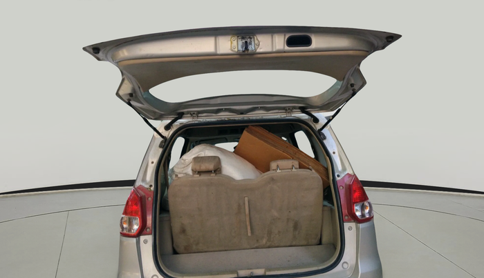 2014 Maruti Ertiga ZXI, Petrol, Manual, 1,19,417 km, exterior