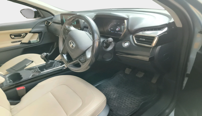 2021 Tata Safari XZ PLUS 6 S, Diesel, Manual, 40,421 km, interior