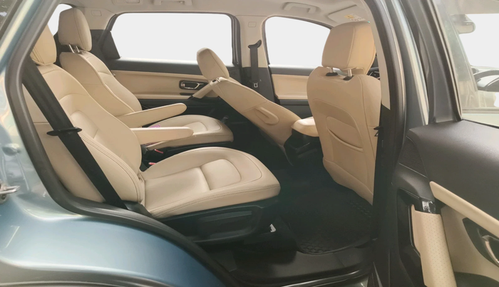 2021 Tata Safari XZ PLUS 6 S, Diesel, Manual, 40,421 km, interior