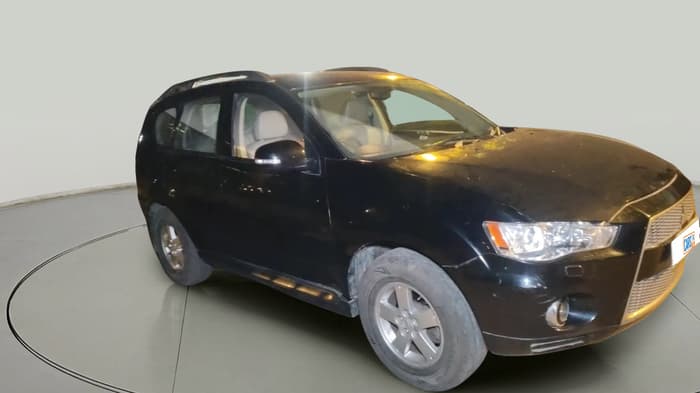 2010 Mitsubishi Outlander 2.4 MIVEC, Petrol, Automatic, 1,11,481 km, exterior