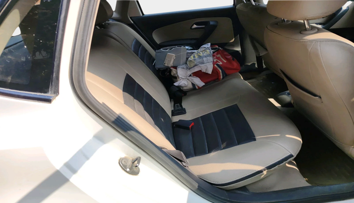 2011 Volkswagen Polo HIGHLINE1.2L, Petrol, Manual, 32,341 km, interior