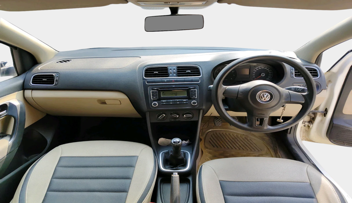 2011 Volkswagen Polo HIGHLINE1.2L, Petrol, Manual, 32,341 km, interior