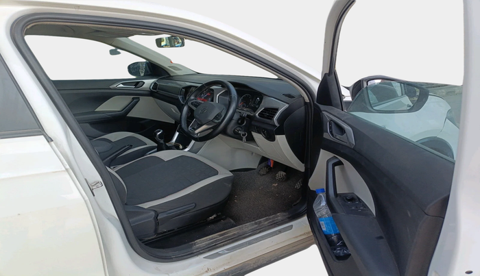 2021 Volkswagen TAIGUN GT 1.5 TSI MT, Petrol, Manual, 35,911 km, interior