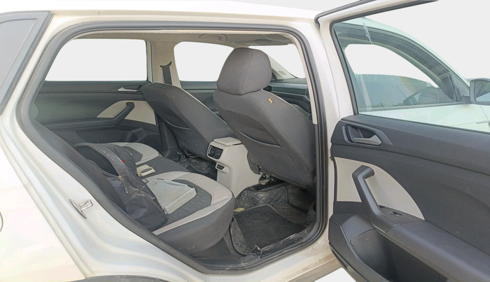2021 Volkswagen TAIGUN GT 1.5 TSI MT, Petrol, Manual, 35,911 km, interior