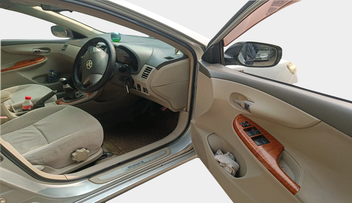 2011 Toyota Corolla Altis G PETROL, Petrol, Manual, 77,135 km, interior