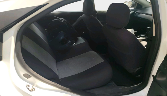 2022 Tata NEXON XE PETROL, Petrol, Manual, 63,031 km, interior