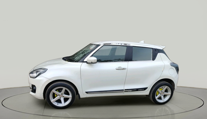 2020 Maruti Swift VXI, Petrol, Manual, 13,860 km, exterior