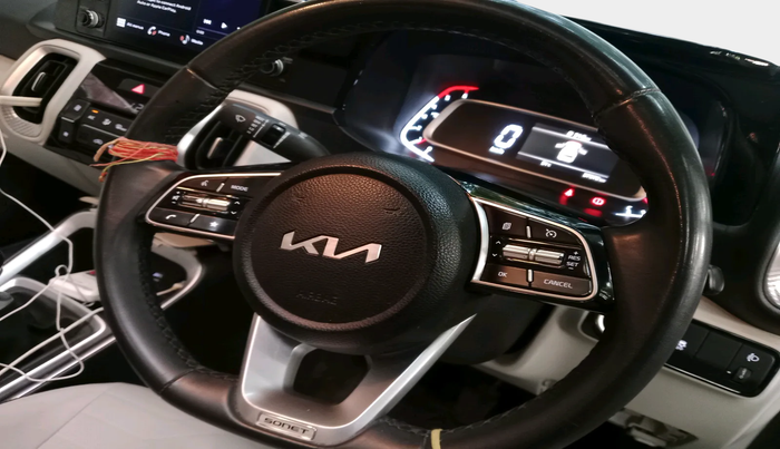 2023 KIA SONET HTX 1.5 DIESEL MT, Diesel, Manual, 37,572 km, interior