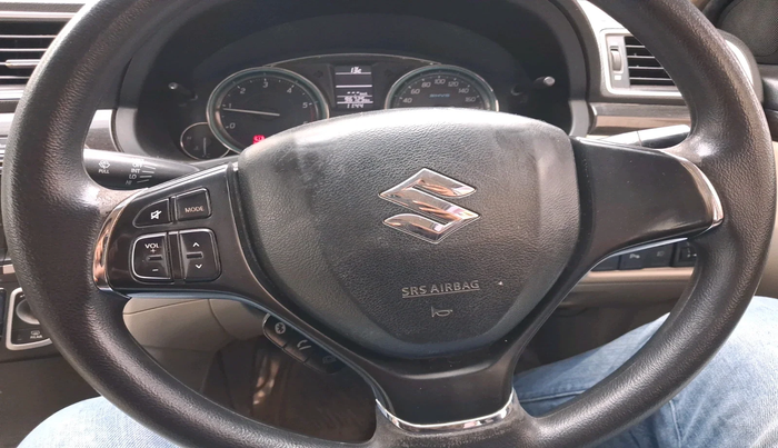 2016 Maruti Ciaz ZDI SHVS, Diesel, Manual, 96,725 km, interior