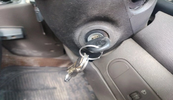 2010 Hyundai i10 MAGNA 1.2, Petrol, Manual, 1,05,403 km, interior