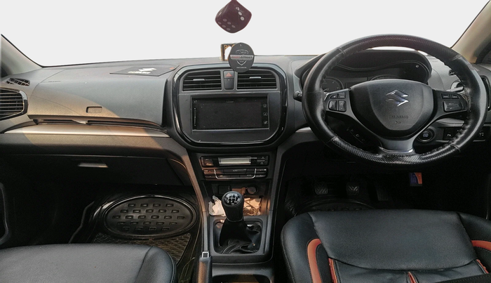 2017 Maruti Vitara Brezza ZDI PLUS DUAL TONE, Diesel, Manual, 45,633 km, interior