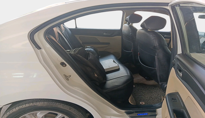 2019 Honda Amaze 1.2L I-VTEC VX, Petrol, Manual, 1,24,970 km, interior