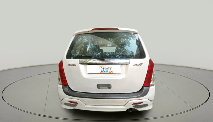 2016 ISUZU MU-7 Premium 4x2 AT, Diesel, Automatic, 99,000 km, exterior