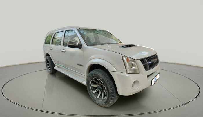 2016 ISUZU MU-7 Premium 4x2 AT, Diesel, Automatic, 99,000 km, exterior