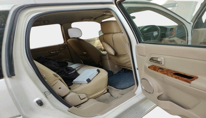 2016 ISUZU MU-7 Premium 4x2 AT, Diesel, Automatic, 99,000 km, interior