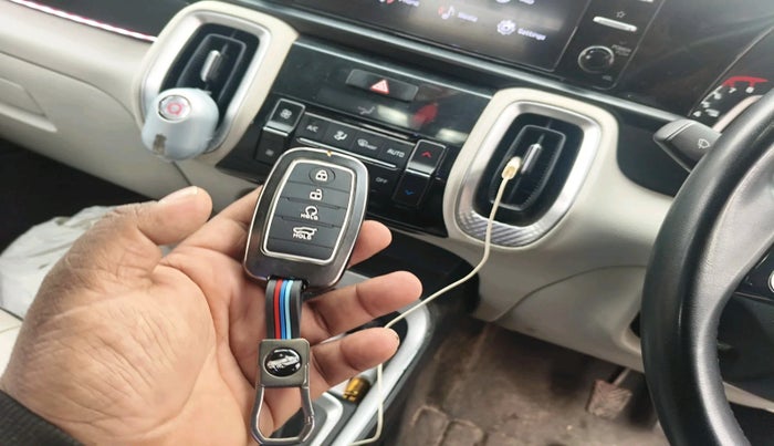 2022 KIA SONET HTX 1.0 IMT, Petrol, Manual, 37,525 km, interior