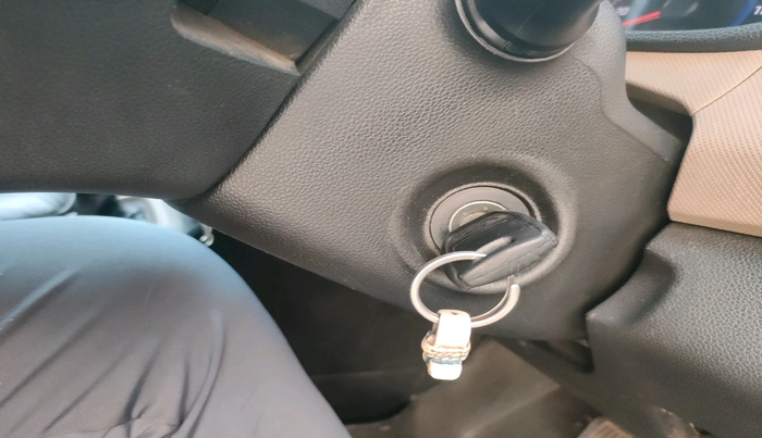 2017 Hyundai Grand i10 MAGNA AT 1.2 KAPPA VTVT, Petrol, Automatic, 70,121 km, interior