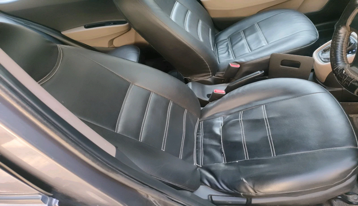 2017 Hyundai Grand i10 MAGNA AT 1.2 KAPPA VTVT, Petrol, Automatic, 70,121 km, interior