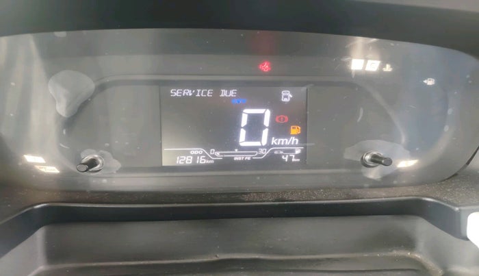 2023 Tata PUNCH PURE RHYTHM PACK MT, Petrol, Manual, 12,816 km, interior
