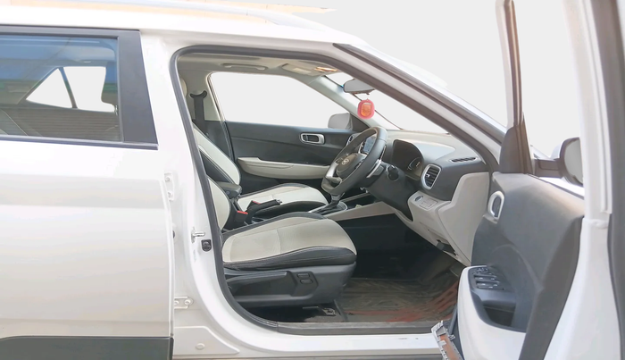 2024 Hyundai VENUE SX (O) 1.0 TURBO DCT, Petrol, Automatic, 14,256 km, interior