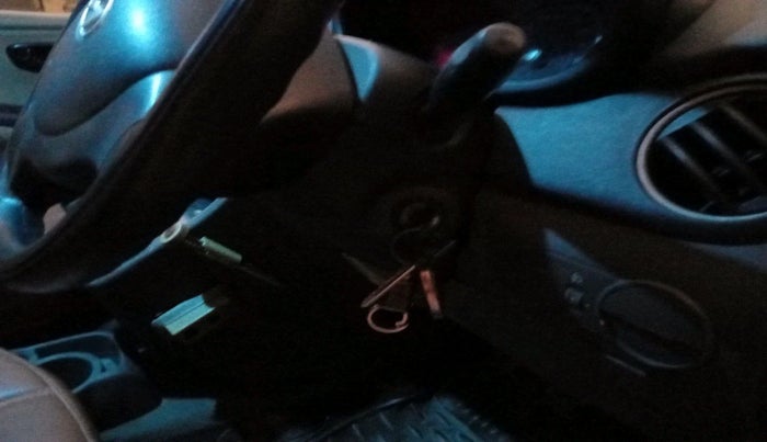 2014 Hyundai i10 MAGNA 1.1, Petrol, Manual, 87,069 km, interior